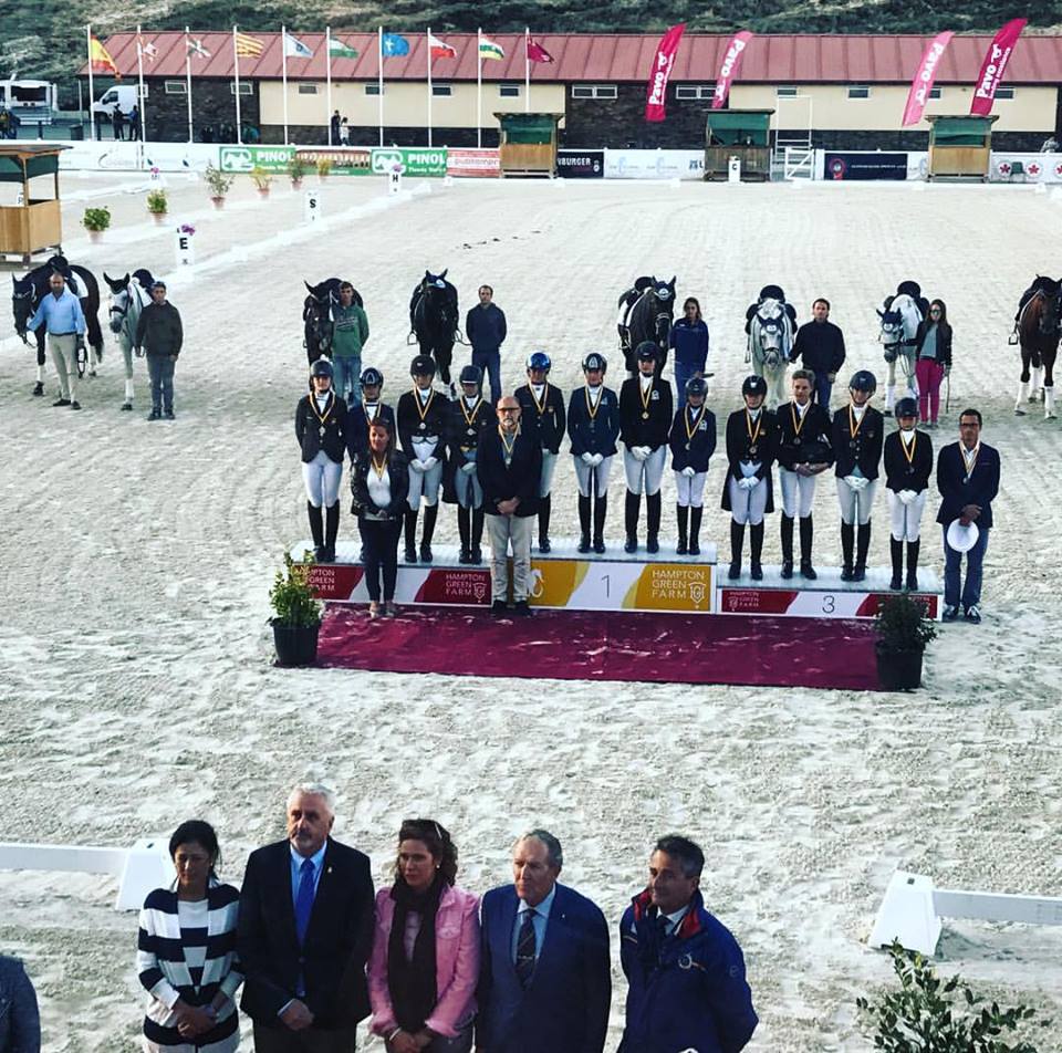 La Federación Hípica de Castilla y León se cuelga el oro por equipos