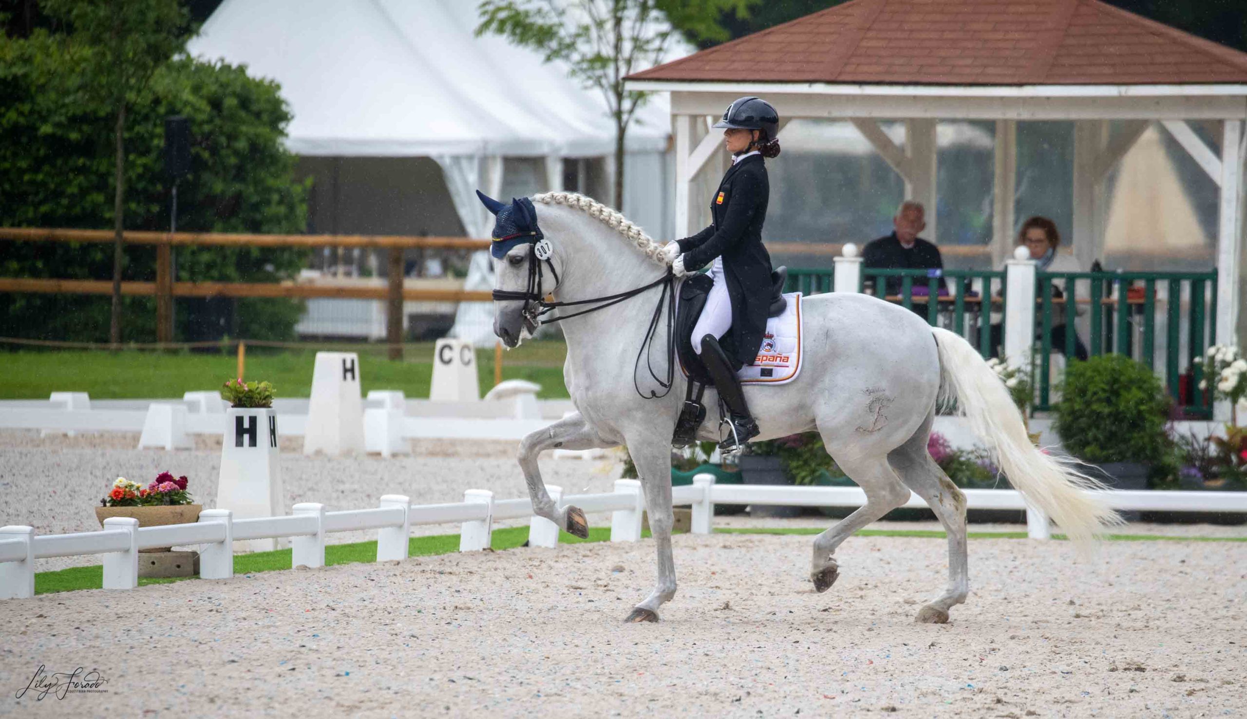 Teia Hernández cuarta en el diluvio de Compiègne del GP CDI3*