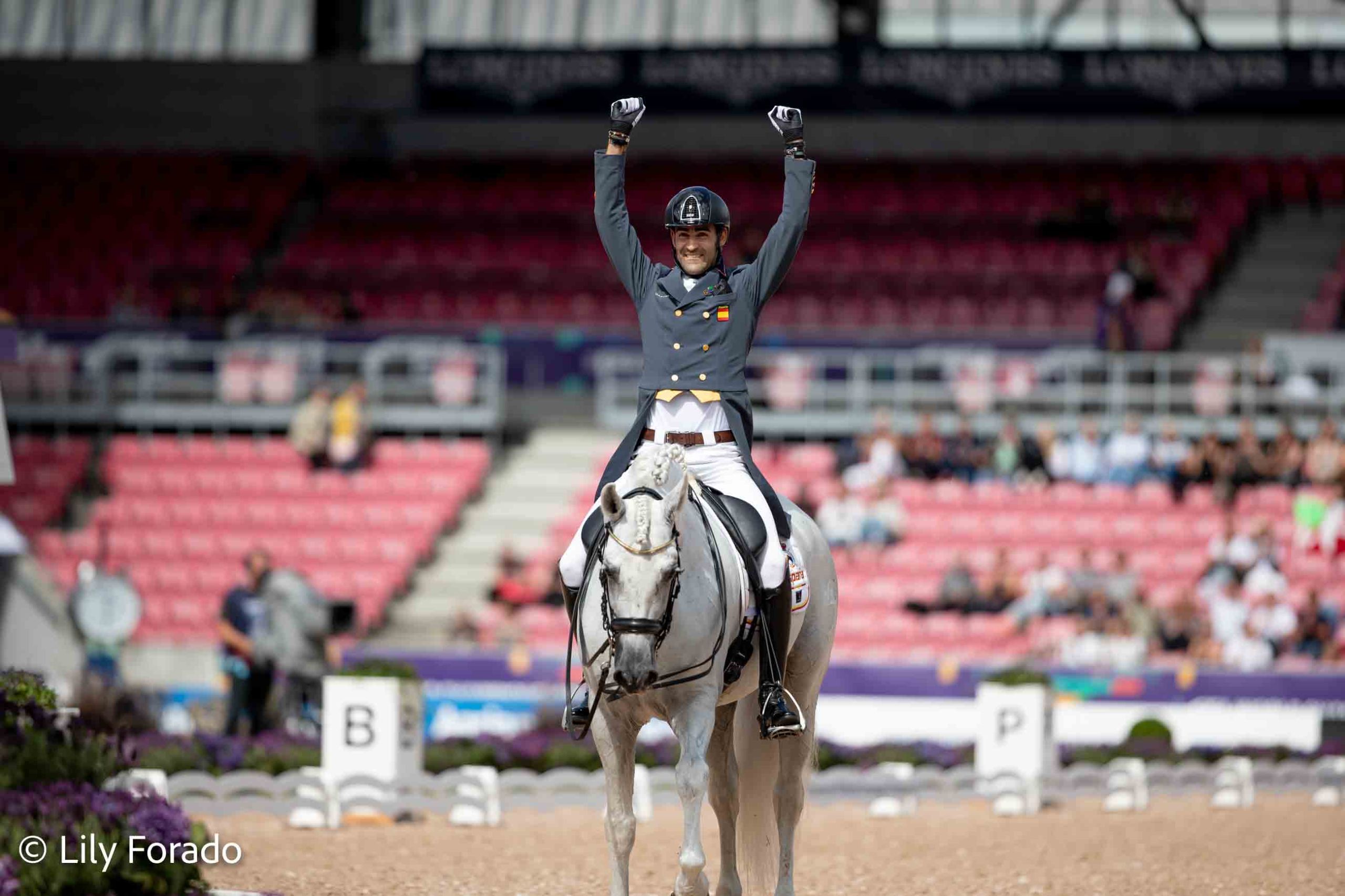 Charlotte Fry campeona del mundo, Alejandro Sanchez del Barco bailará en la KÜR.