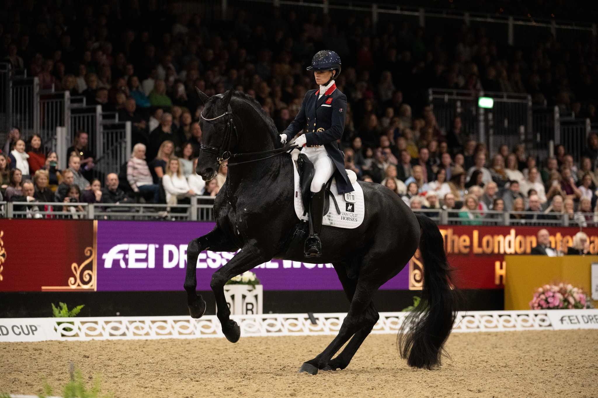 Charlotte Fry deslumbra en el CDIW de Londres con récord personal