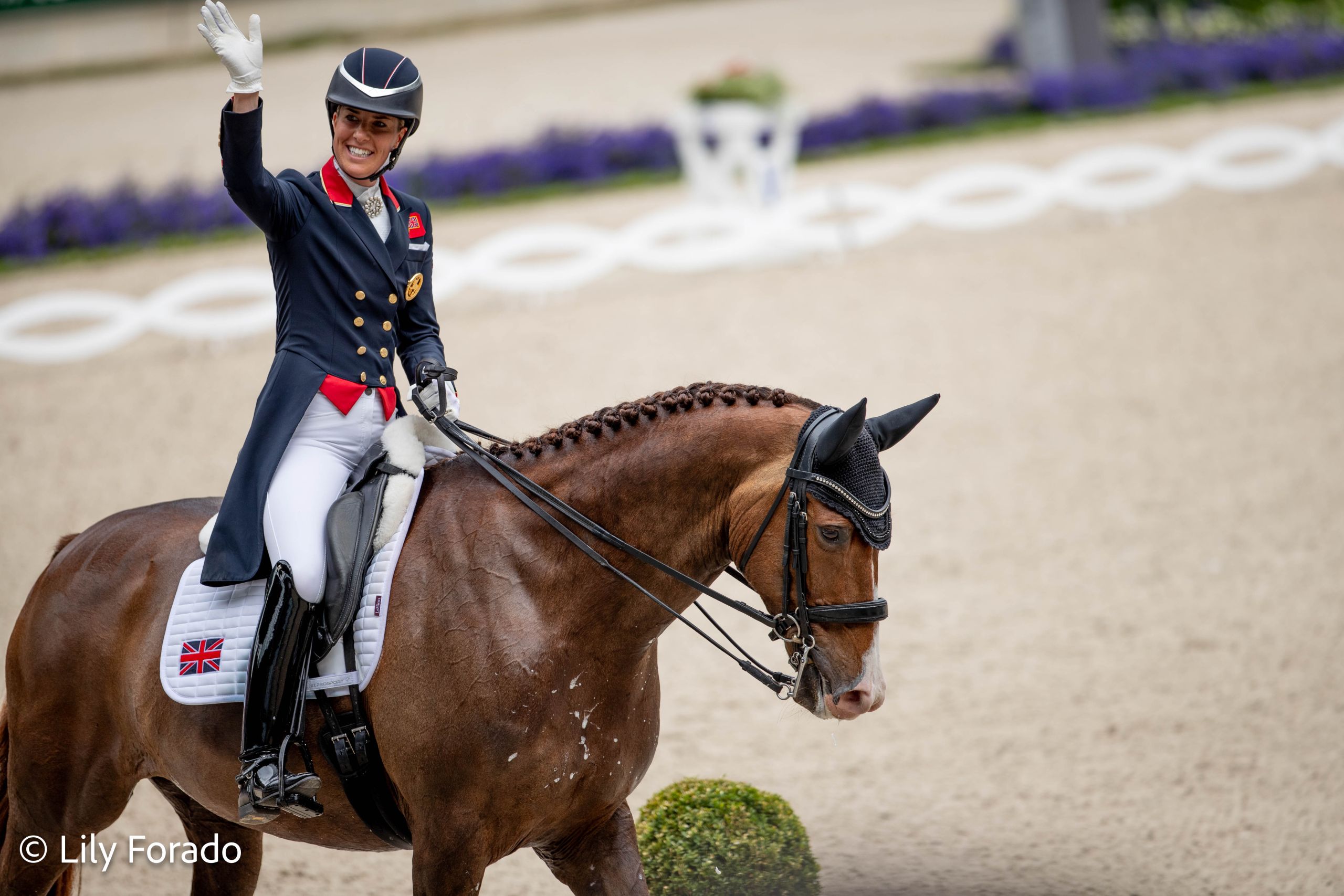 La FEI anuncia la suspensión provisional de Charlotte Dujardin