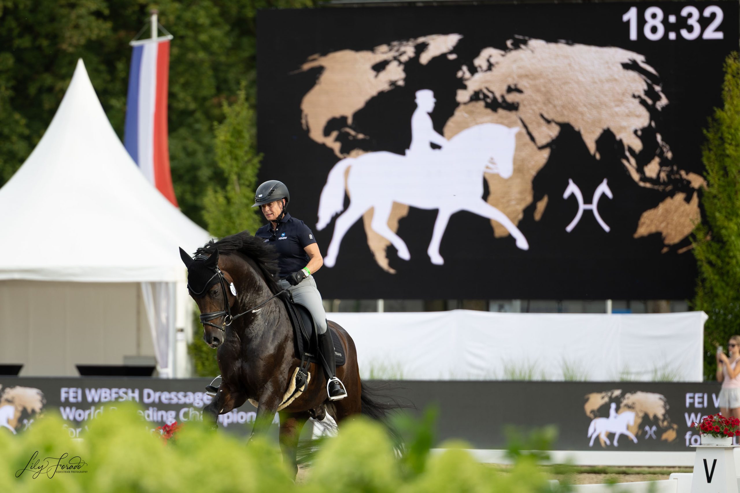 Arranca el Cto. del Mundo de Caballos Jovenes 2026